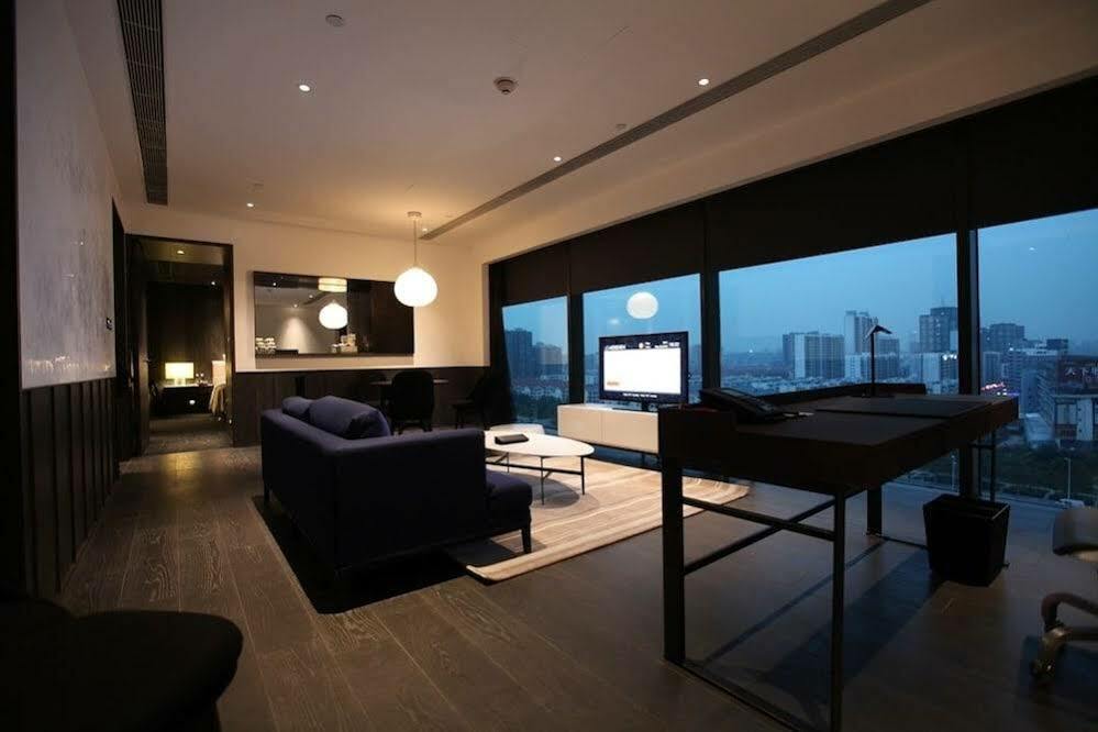 Le Meridien Ζενγκ Τζου Εξωτερικό φωτογραφία